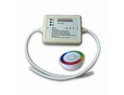 APPLE Control | RGB LED Controller | 3 x 48 Watt | 12-24 Volt | + Afstandbediening APPLE Control | RGB LED Controller | 3 x 48 Watt | 12-24 Volt | + Afstandbediening