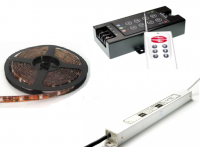 LEDstripset | Controller + LEDstrip 5M 300 LEDs Multikleur + Voeding + Afstandbedieni